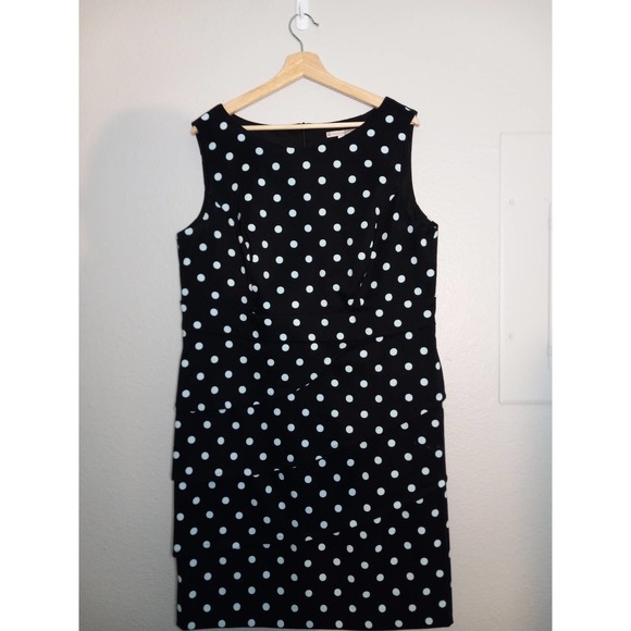 Signature Sabrina Formal Career Pencil Polka Dot Sleeveless Black Blue 16W Dress - Picture 3 of 11